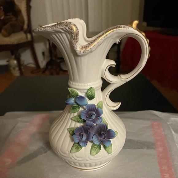 Other - Lovely Victorian Capodimonte Style pitcher/vase